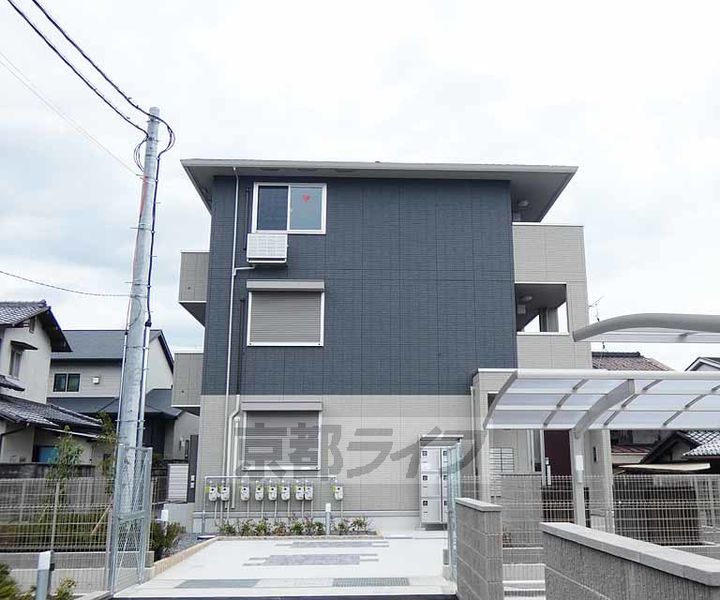 フロレゾン醍醐の外観