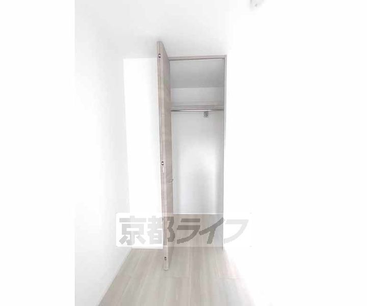 京都府京都市南区久世築山町の賃貸アパートの内装