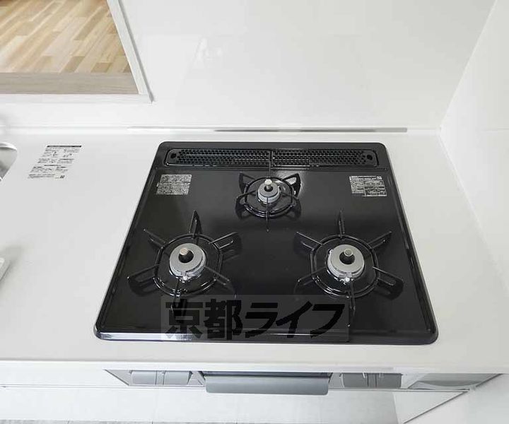 メゾン大淀202のキッチン