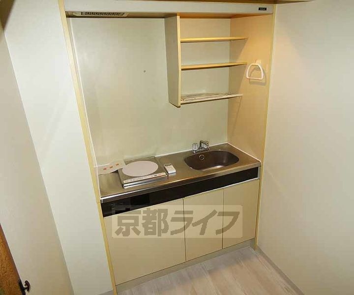フラット717305のキッチン