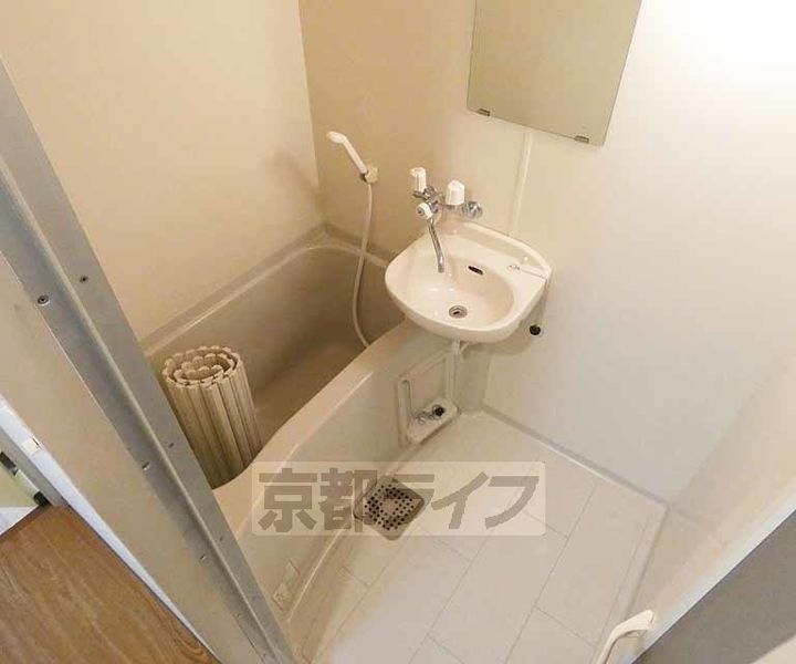 FLAT B’s207の風呂