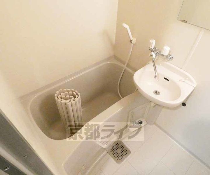 FLAT B’s207の風呂