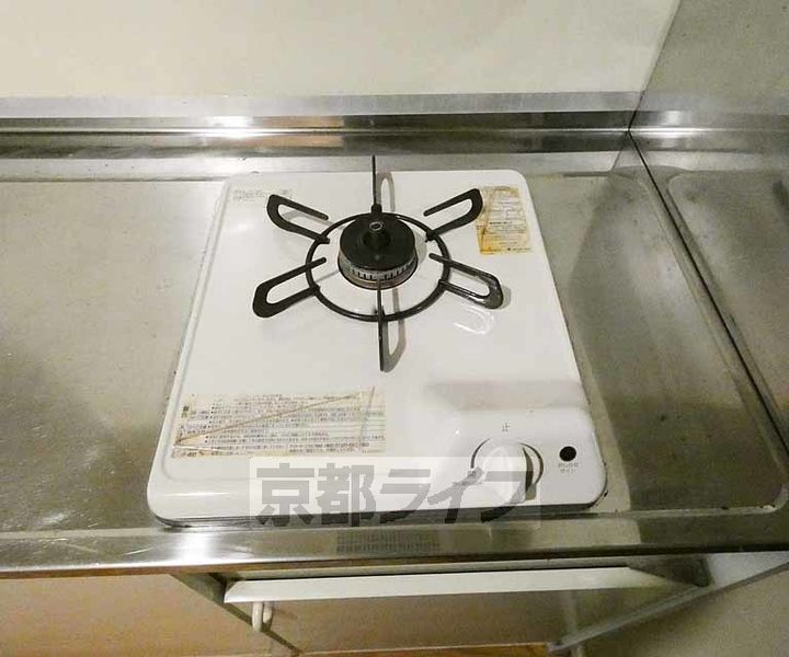 京都府京都市伏見区深草開土町の賃貸マンションのキッチン