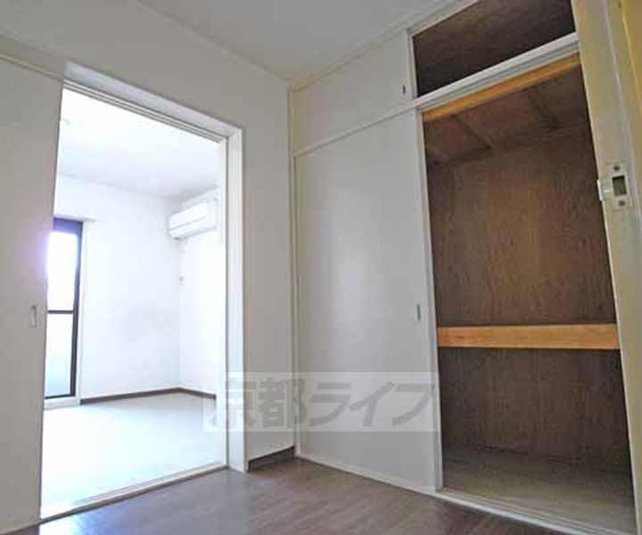 リバティー山崎304の内装