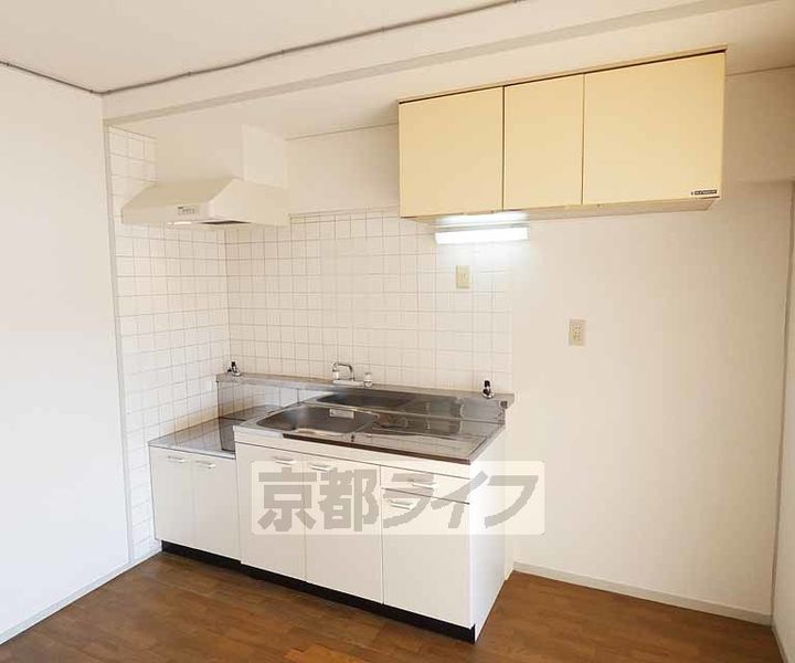 京都府京都市伏見区竹田久保町の賃貸マンションのキッチン