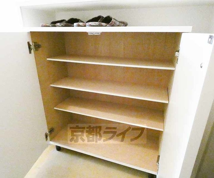 京都府京都市伏見区竹田久保町の賃貸マンションの内装