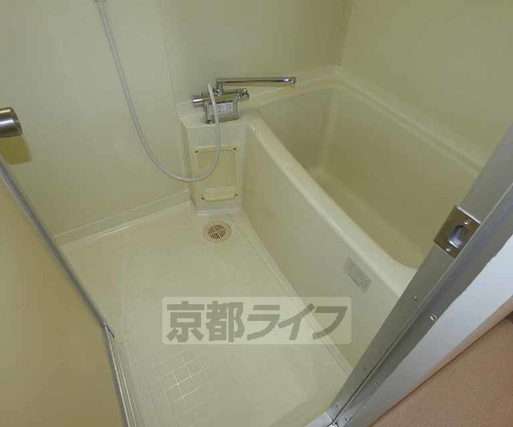 京都府京都市伏見区深草善導寺町の賃貸マンションの風呂