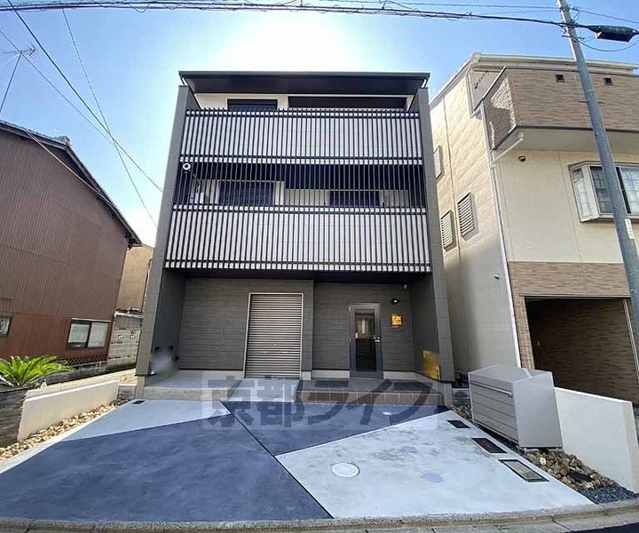 ビエノス京都花園の外観