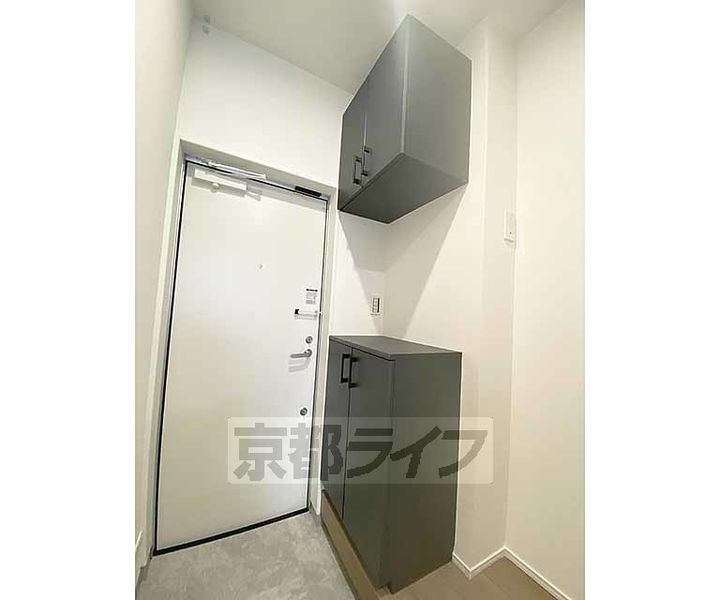 ビエノス京都花園の玄関