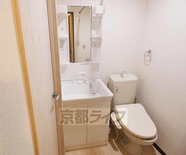 京都府京都市伏見区樽屋町の賃貸マンションの内装