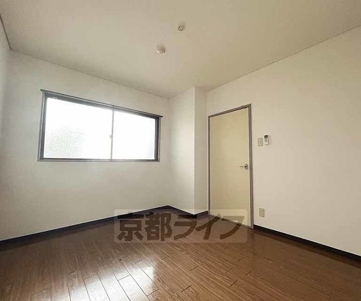 メゾンフェニックスの居間