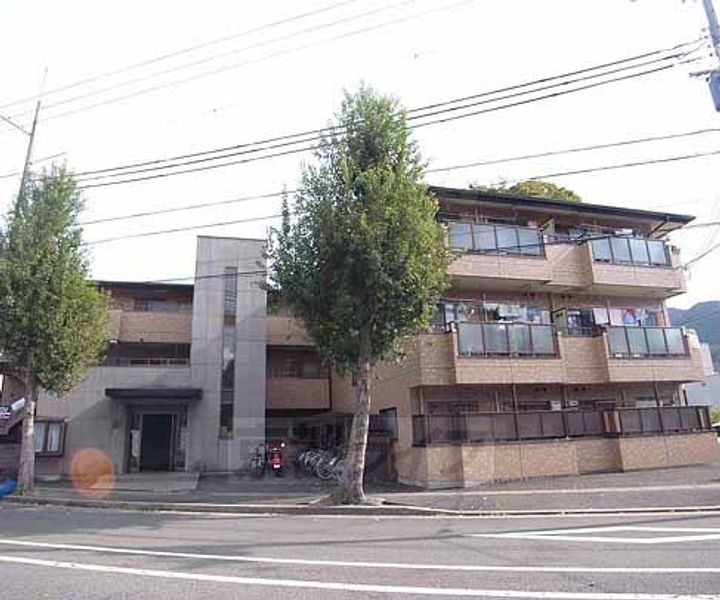 メゾンフェニックスの外観