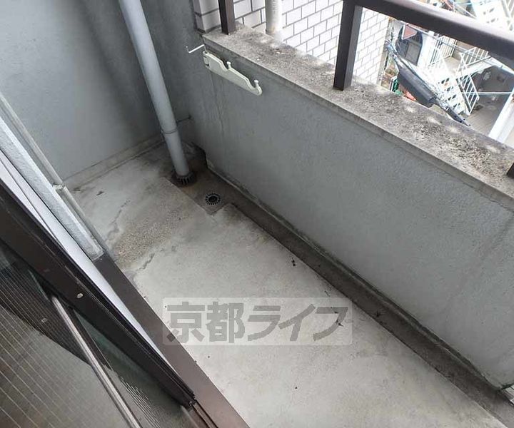 京都府宇治市五ヶ庄新開の賃貸マンションの内装