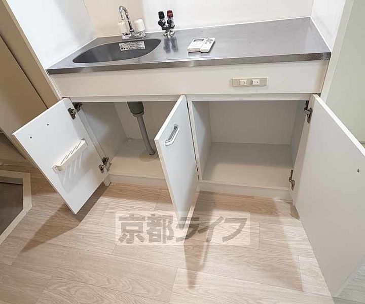 ネクスプロス大手筋の内装