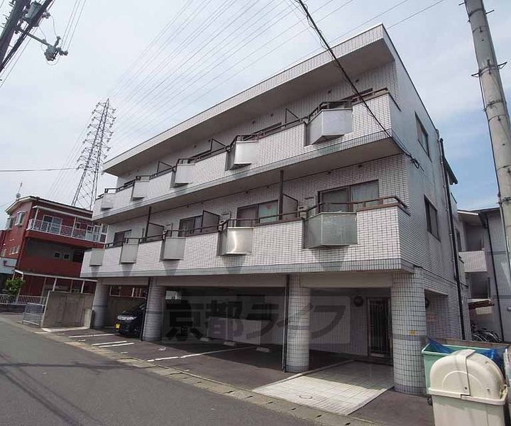 京都府京都市伏見区竹田段川原町の賃貸マンションの外観