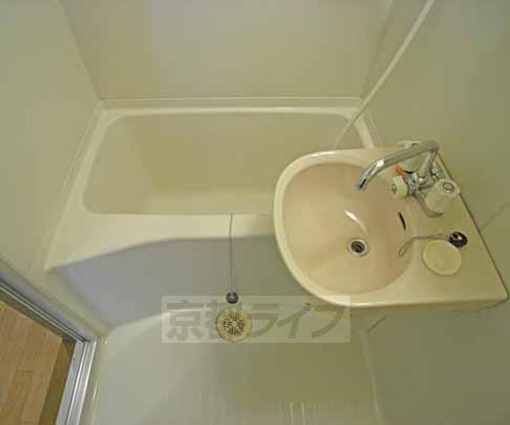 京都府京都市伏見区竹田段川原町の賃貸マンションの風呂