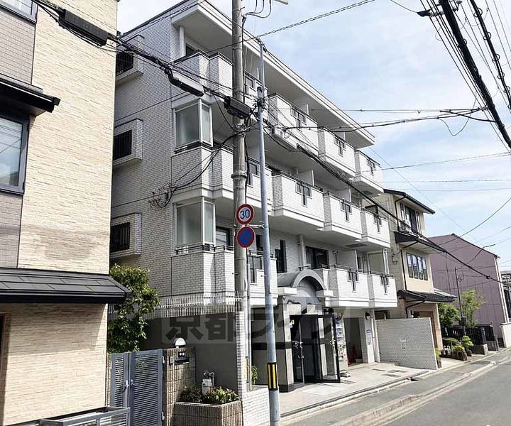 京都府京都市伏見区京町2丁目の賃貸マンションの外観