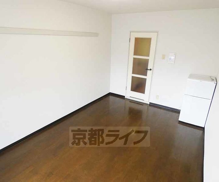 京都府京都市伏見区京町2丁目の賃貸マンションの居間