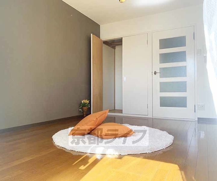 エトワール肥後町の居間