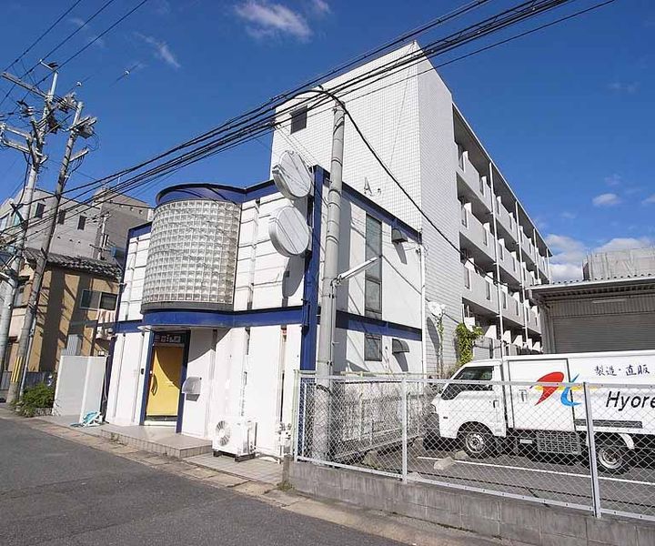 リエス新堀川408の外観