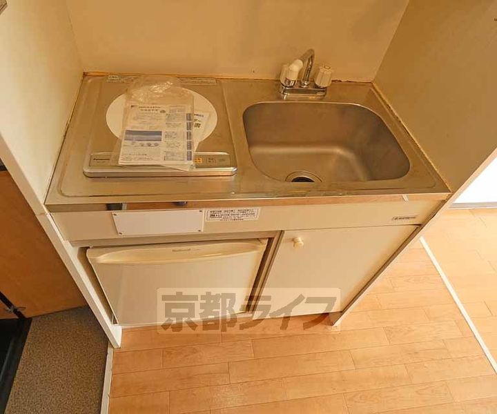 リエス新堀川408のキッチン