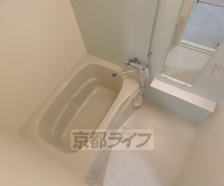 京都府京都市北区衣笠街道町の賃貸マンションの風呂