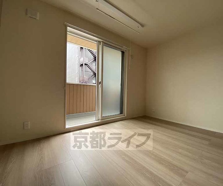 ディル西京極の居間