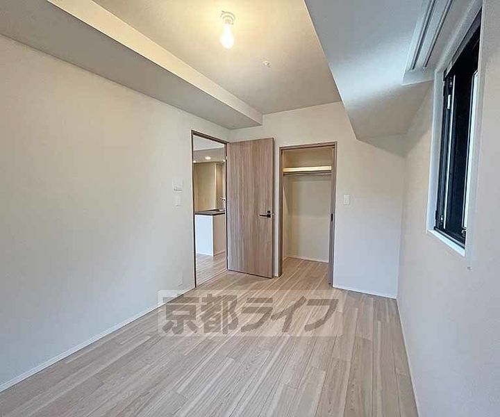 パークホームズ四条河原町の居間