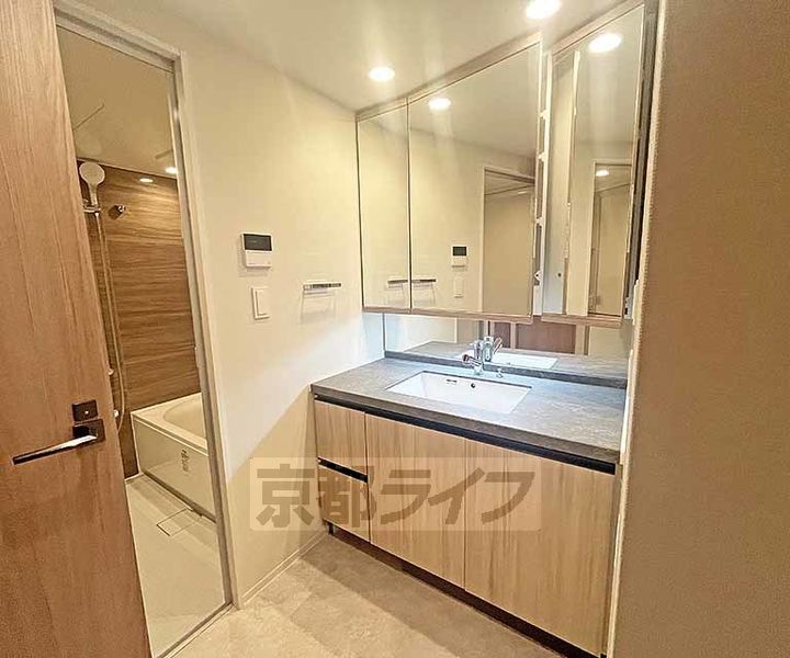 パークホームズ四条河原町の内装