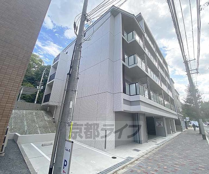 THE RESIDENCE 北白川の外観