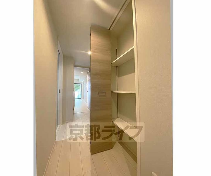 THE RESIDENCE 北白川205の内装