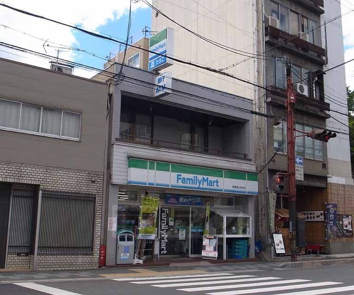 J’fort祇園四条の周辺