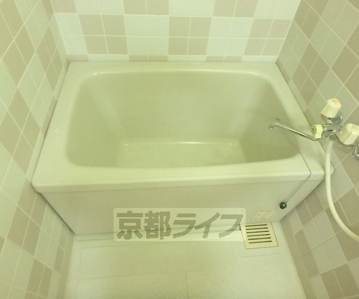 京都府京都市西京区嵐山朝月町の賃貸マンションの風呂