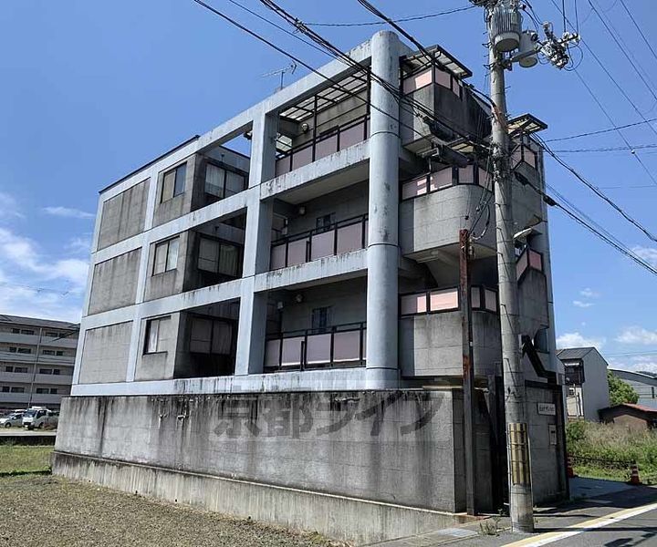 京都府京都市西京区桂上野西町の賃貸マンションの外観