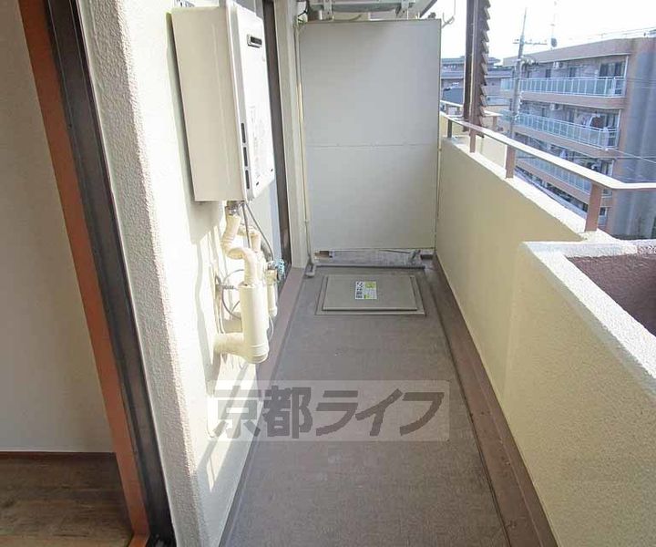 京都府京都市西京区桂南滝川町の賃貸マンションの内装