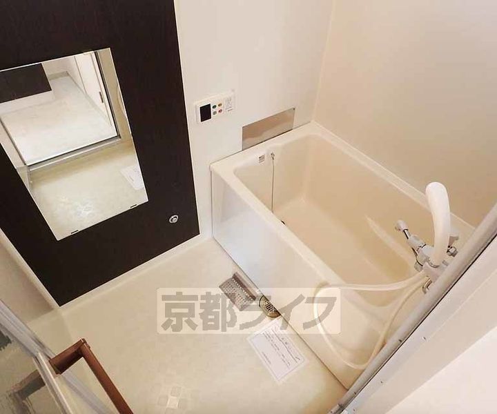 京都府京都市西京区桂徳大寺北町の賃貸アパートの風呂