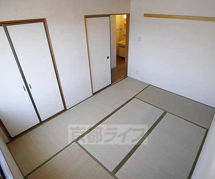 セジュール清水の居間