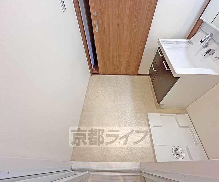 京都府京都市中京区壬生高樋町の賃貸アパートの内装