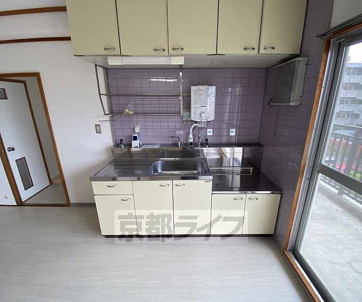 広沢市営住宅 若者子育て応援住宅 こと×こと2602のキッチン