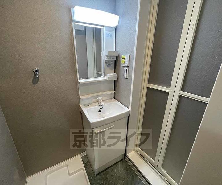 京都府京都市南区東九条明田町の賃貸アパートの内装