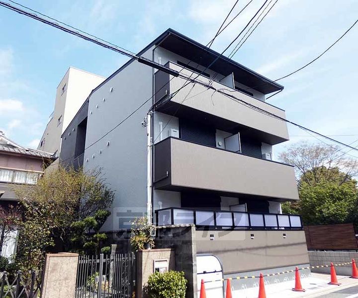 KOTOステージ龍大南302の外観