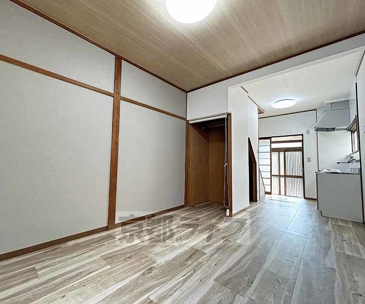 京都府京都市山科区勧修寺西金ケ崎(一戸建)の賃貸物件xxの居間