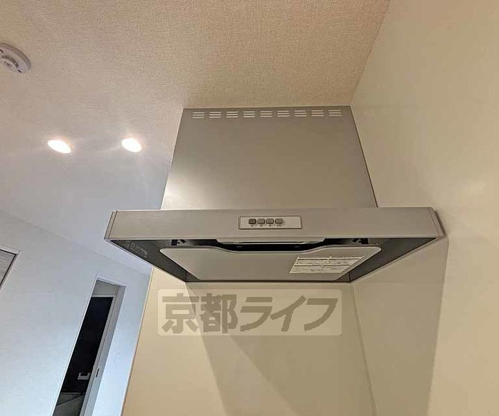 京都府京都市西京区下津林佃の賃貸アパートのキッチン