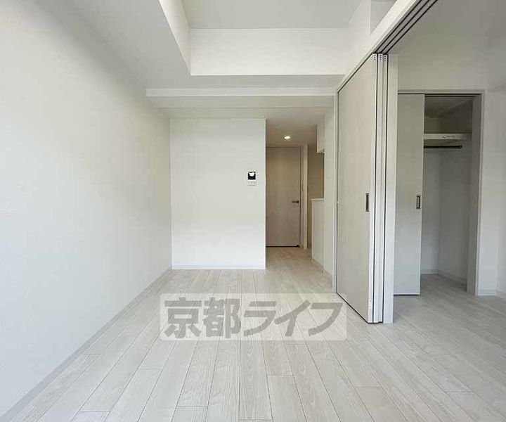 アドバンス京都クラッセの居間