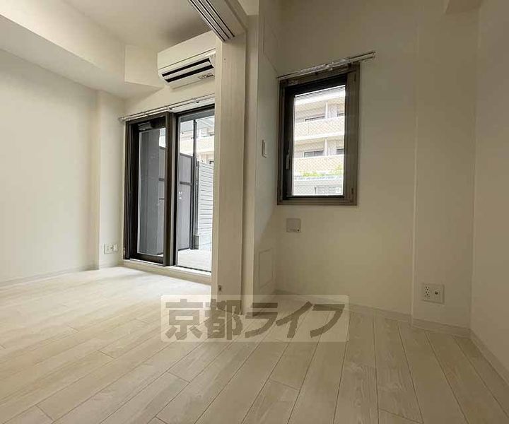 京都府京都市南区吉祥院定成町(マンション)の賃貸物件の居間