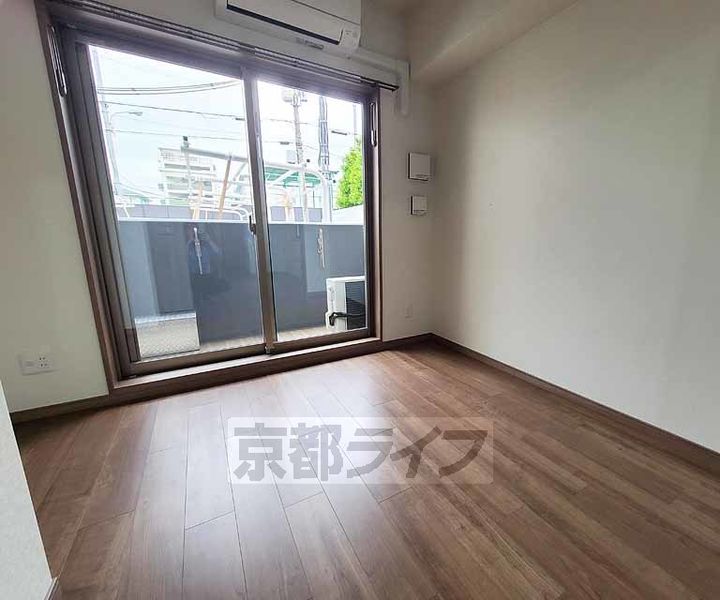 ベラジオワールドアイ京都円町の居間