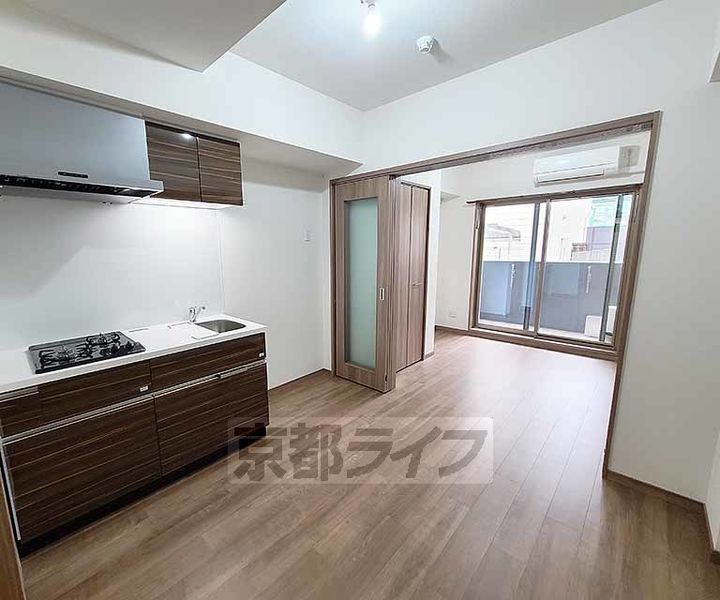 ベラジオワールドアイ京都円町の居間