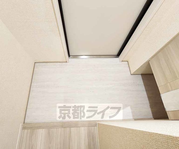 ヴァンソレイユ二条(仮称 D-ROOM京都市中京区西ノ京)の玄関