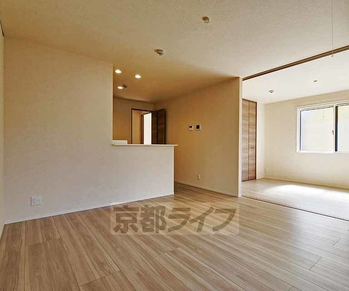 ヴァンソレイユ二条(仮称 D-ROOM京都市中京区西ノ京)の居間