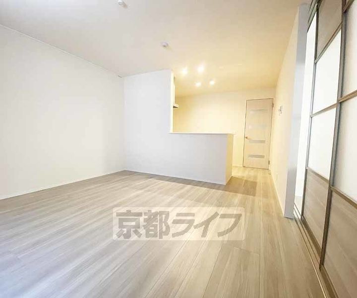 ヴァンソレイユ二条(仮称 D-ROOM京都市中京区西ノ京)の居間